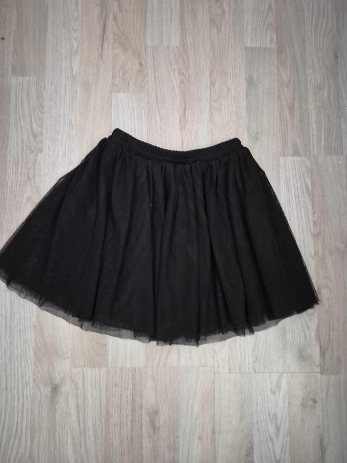 Zwart rokje maat 116/122, Kinderen en Baby's, Kinderkleding | Maat 116, Ophalen of Verzenden, Zo goed als nieuw, Meisje, Jurk of Rok