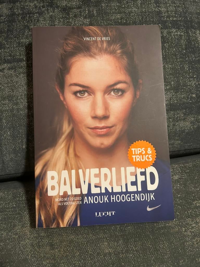 ANOUK HOOGENDIJK BALVERLIEFD, Ophalen of Verzenden, Nieuw, Balsport