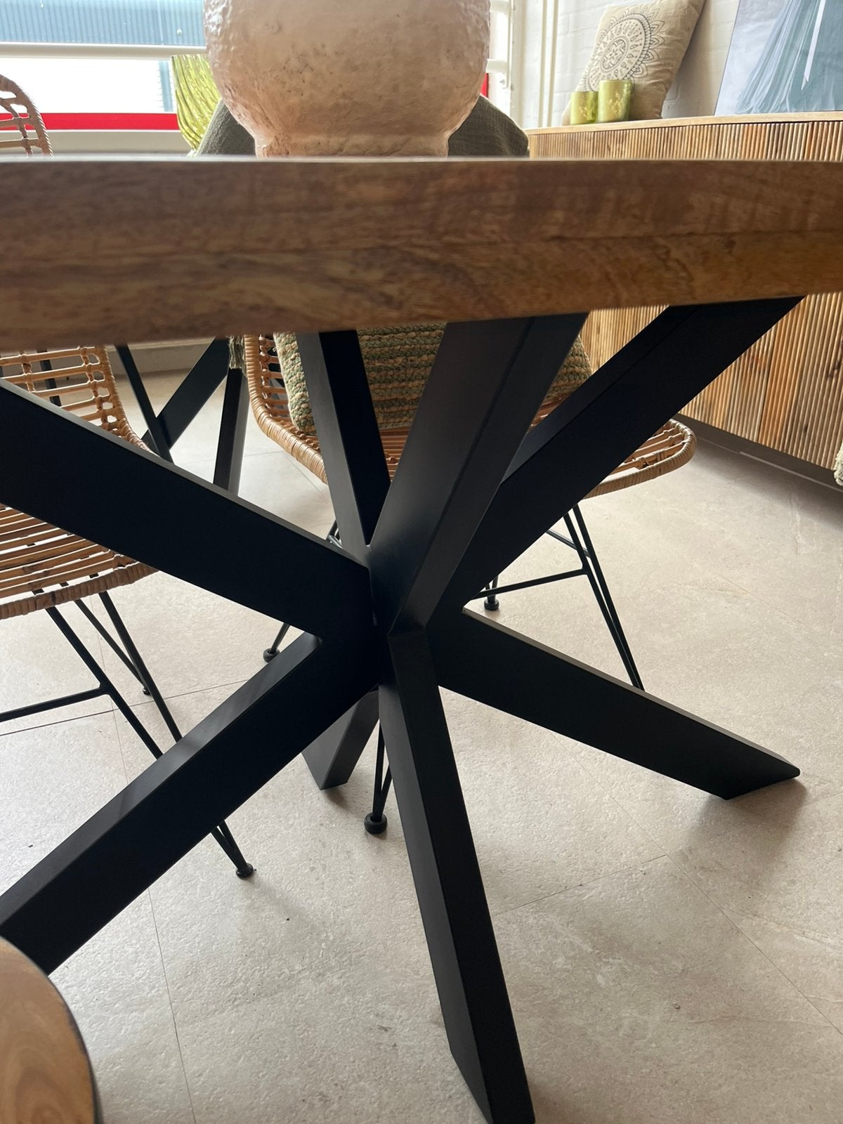 Magazijn leegverkoop rechte eettafel mangohout matrix zwart, Hout, Nieuw, Ophalen of Verzenden, Info@wkhome.nl