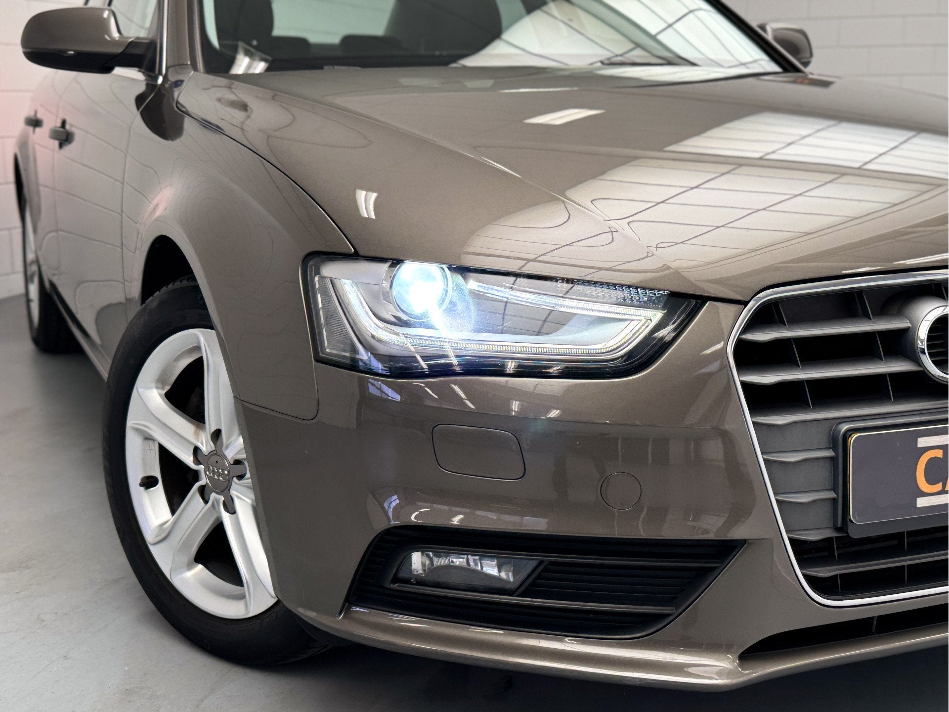 Audi A4 Limousine 1.8 TFSI 2014 NL-auto, NAP, Havana bruin, Auto's, Gebruikt, Zwart, 4 cilinders, Origineel Nederlands
