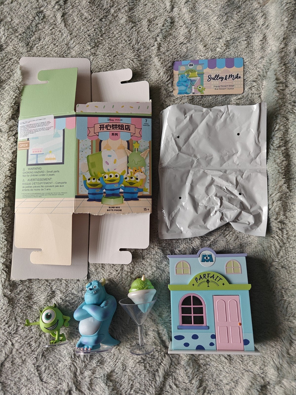 Monsters en Co blindbox happy dessert street van Miniso., Ophalen of Verzenden, Zo goed als nieuw