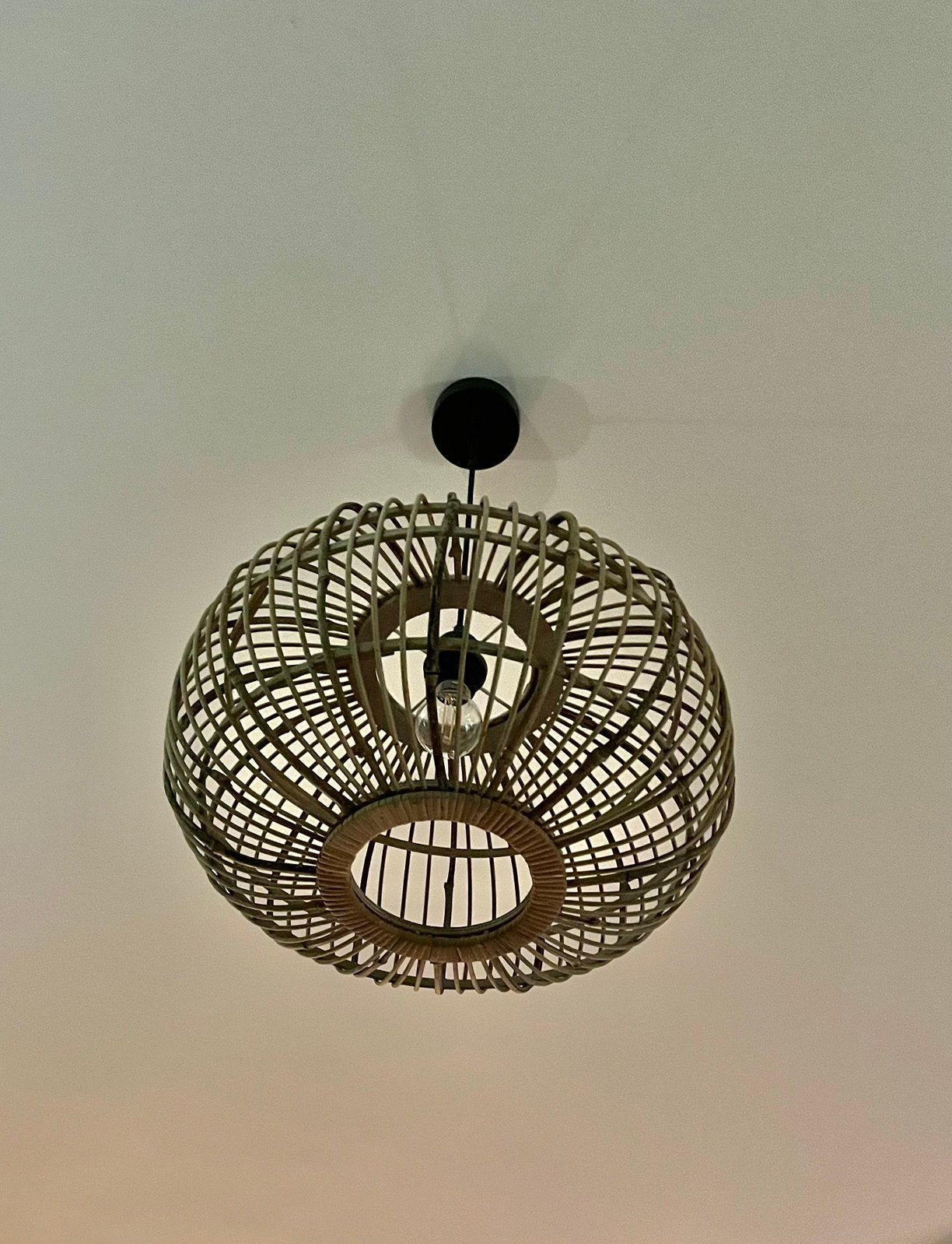 Rotan hanglamp, Huis en Inrichting, Ophalen, Zo goed als nieuw