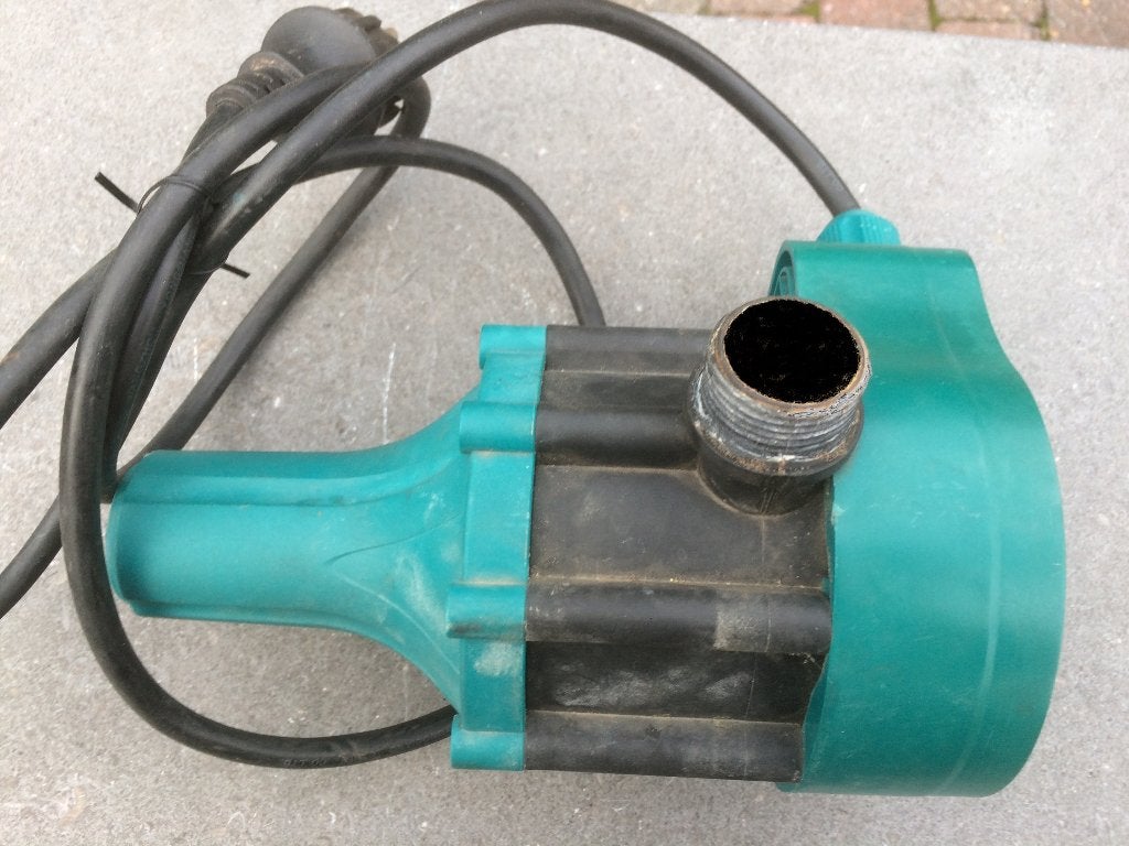 LEO presscontrole PS-04A, 230volt, 1.1 kW., Ophalen, Gebruikt, Elektrisch, Beregeningspomp