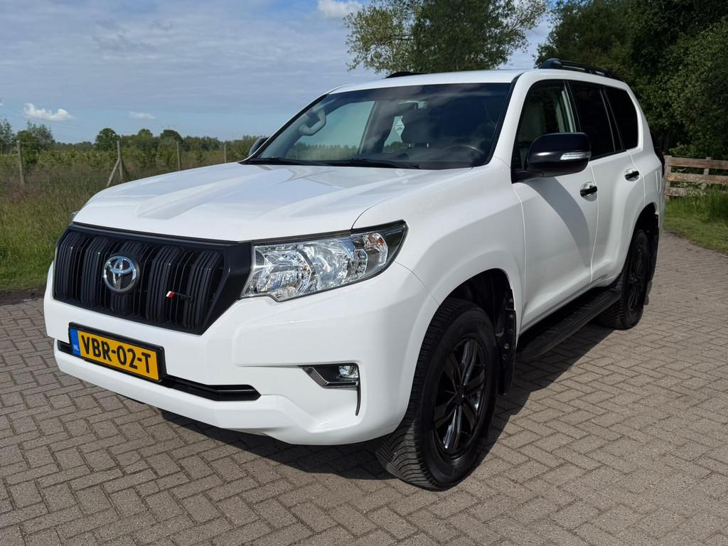 Toyota Land Cruiser 150 2.8 D-4D-F Comfort Window Van, Auto's, 2175 kg, Gebruikt, 4 cilinders, Wit