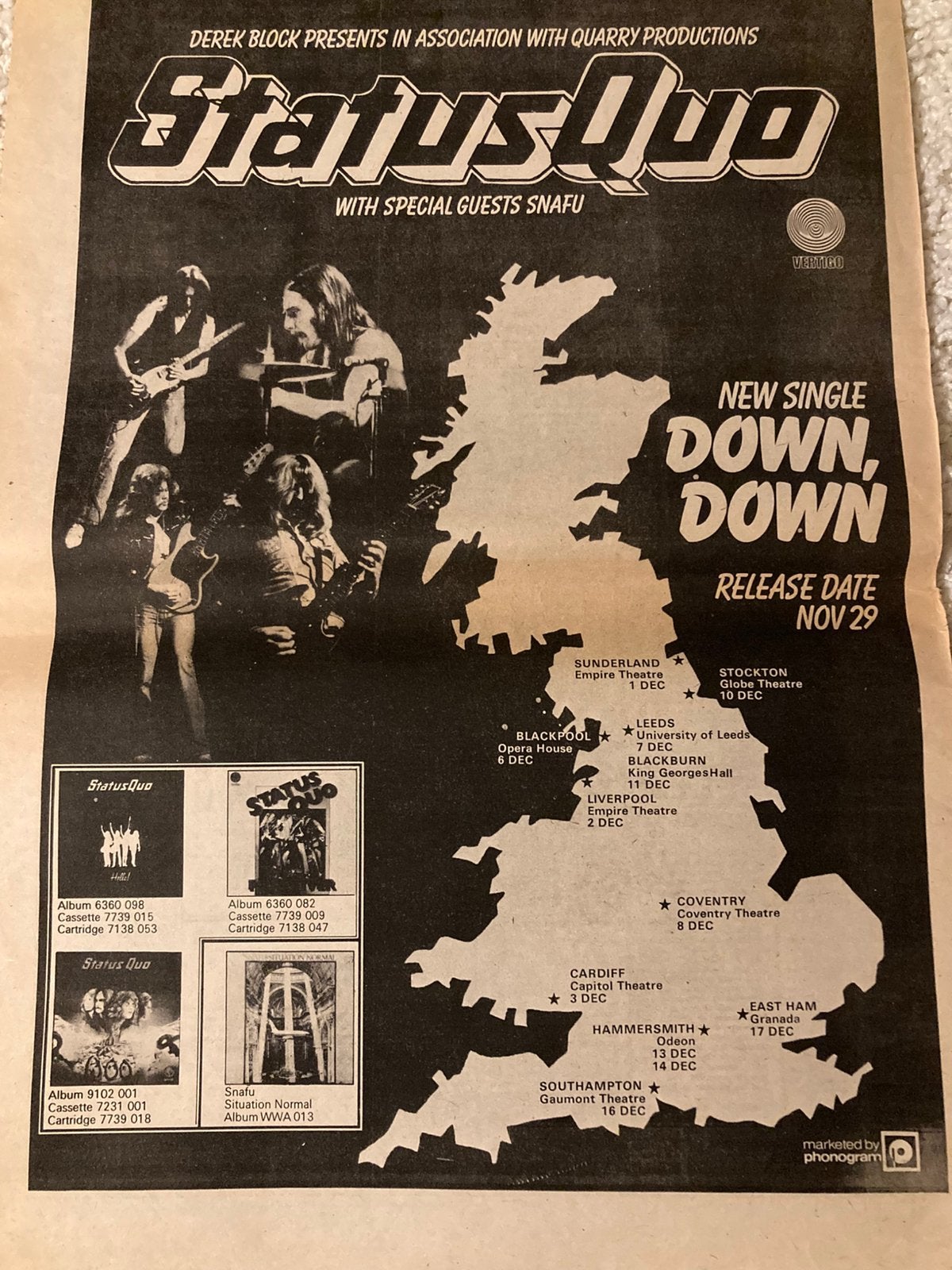 Paginagrote A3 advertentie STATUS QUO Down Down tour, Verzamelen, Posters, Ophalen of Verzenden, Zo goed als nieuw