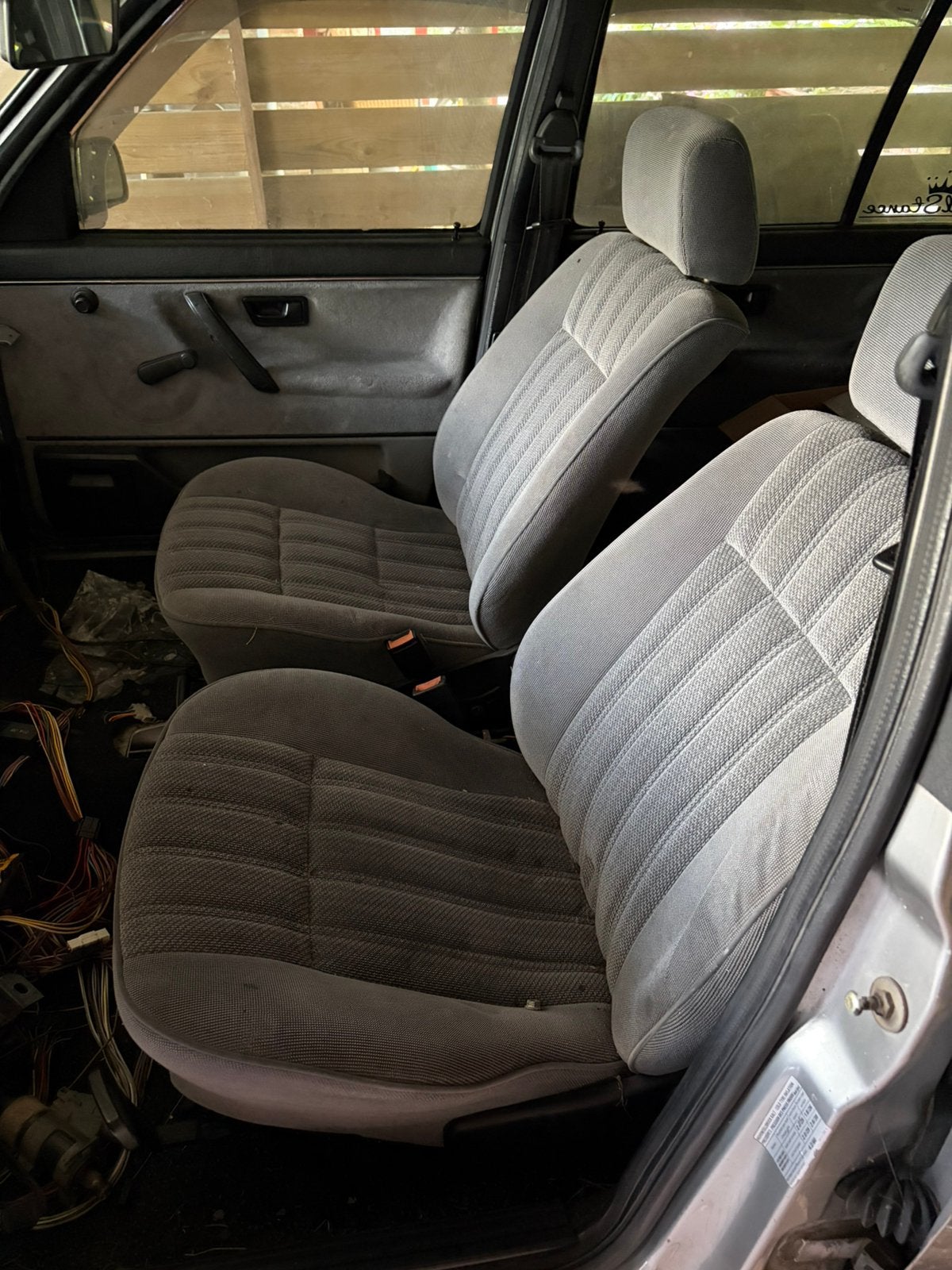 Jetta/ Golf mk2 voorstoelen en deurpanelen 5drs, Ophalen, Gebruikt, Volkswagen