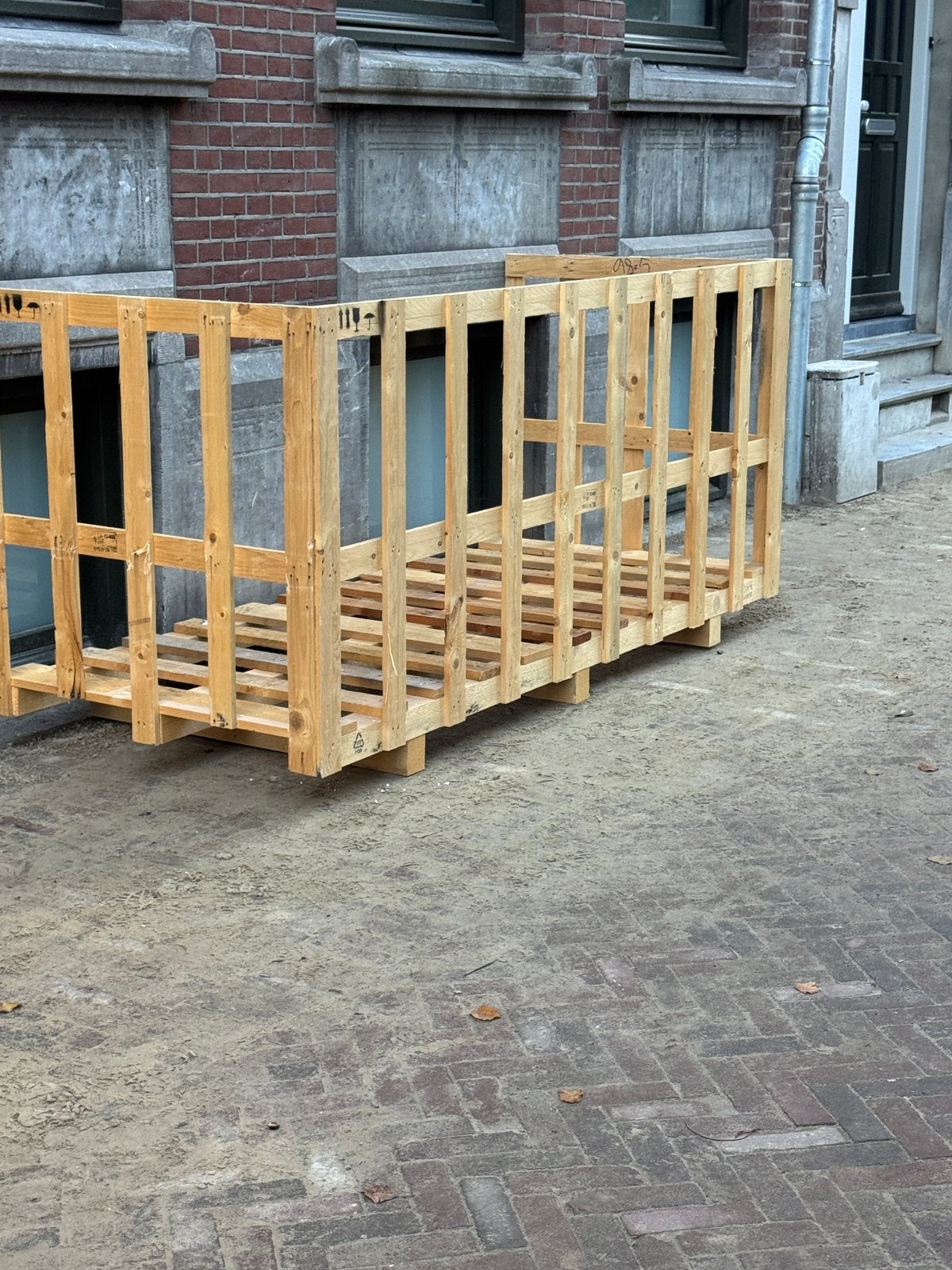 Hout gratis, Doe-het-zelf en Verbouw, Ophalen of Verzenden, Zo goed als nieuw, Pallet, Minder dan 200 cm