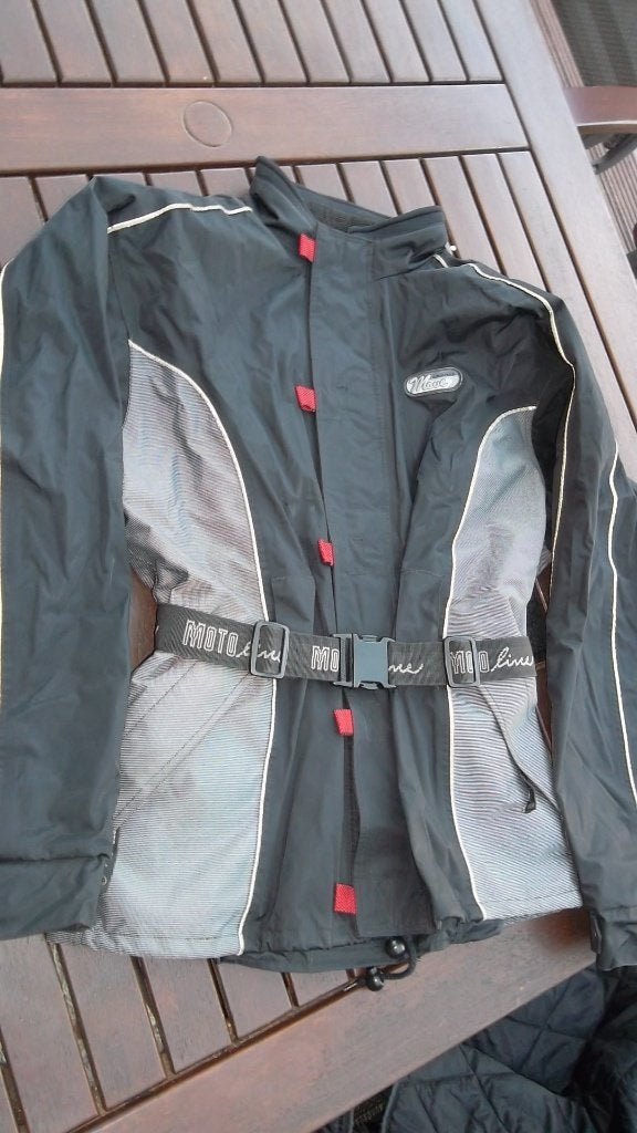 MOTO.line textiele motorjas met riem maat XS, Motoren, Kleding | Motorkleding, Ophalen, Jas | textiel, MOTO.line, Dames