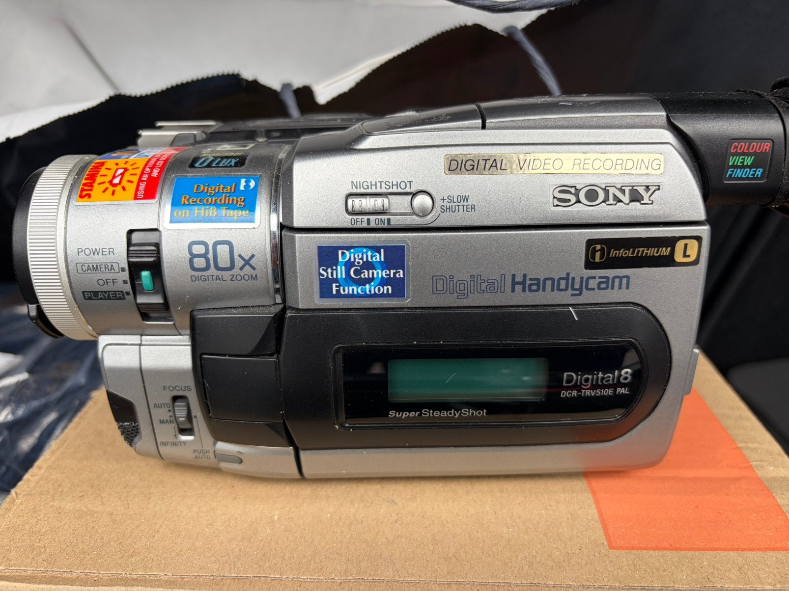 Sony DCR-TRV510E Alleskunner Digital8 Hi8 Video8 videocamera, Ophalen of Verzenden, Zo goed als nieuw, Sony, 20x of meer