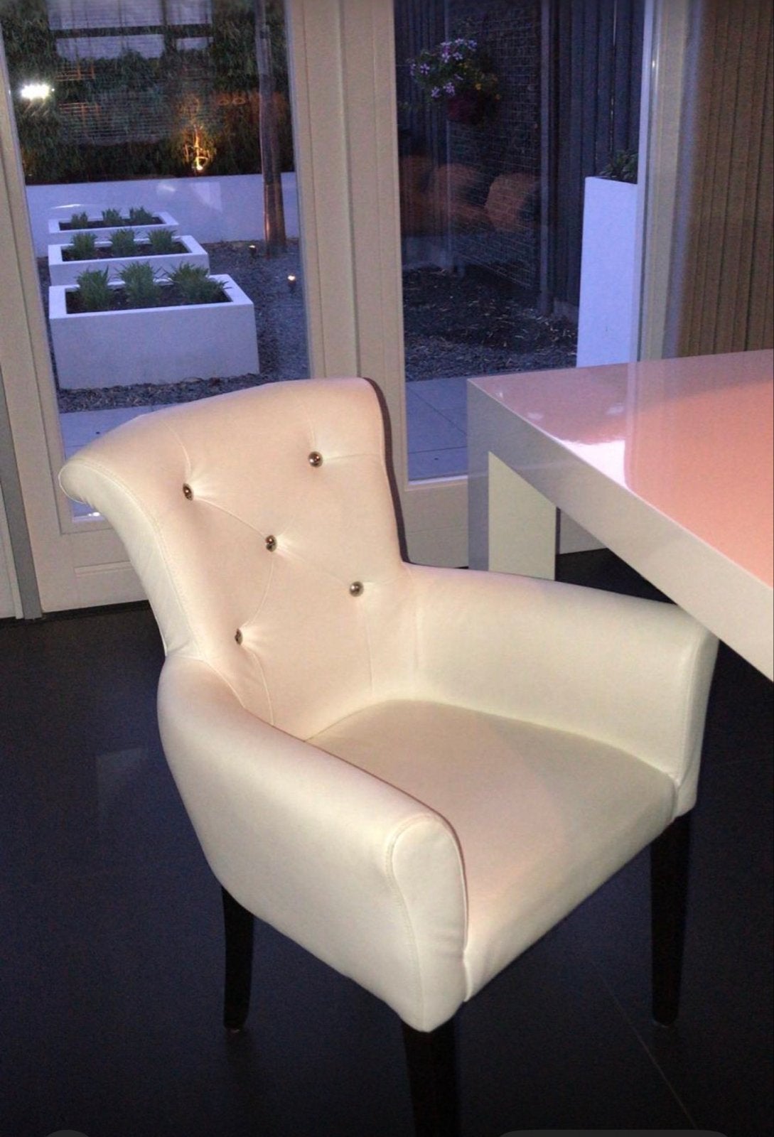 2 Prachtige Witte Leren Stoelen, Huis en Inrichting, Stoelen, Ophalen, Twee, Wit, Leer