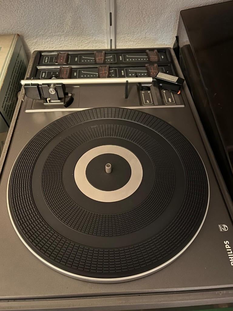 Vintage Philips Platenspeler / Retro Draaitafel, Audio, Tv en Foto, Platenspelers, Ophalen, Refurbished, Platenspeler, Philips