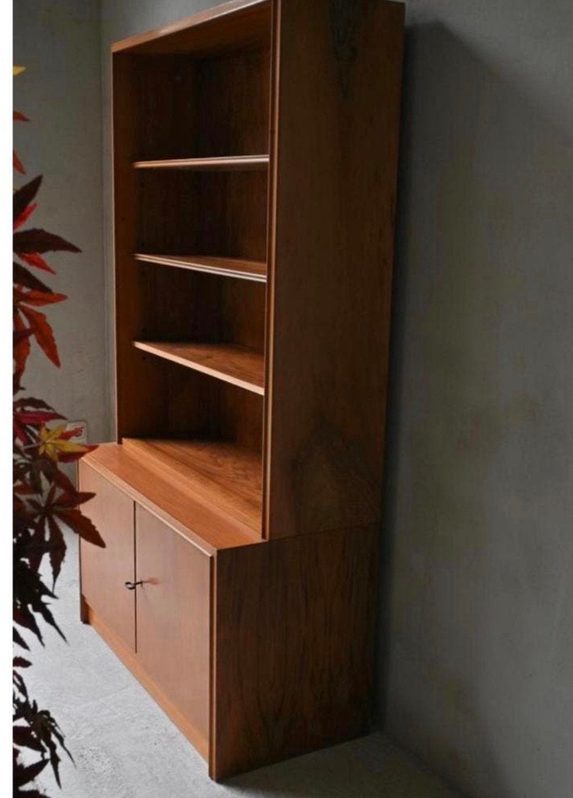 Vintage boekenkast/kast mid-century jaren 60/70, 200 cm of meer, Vintage, Zo goed als nieuw, 25 tot 50 cm