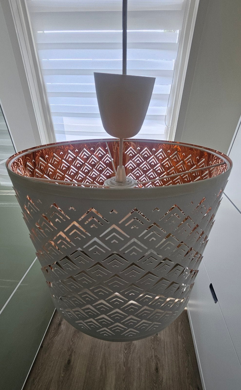Ikea Nymo hanglamp wit met rosegoud, goede staat, Modern, Scandinavisch, Ophalen of Verzenden, Zo goed als nieuw, Stof