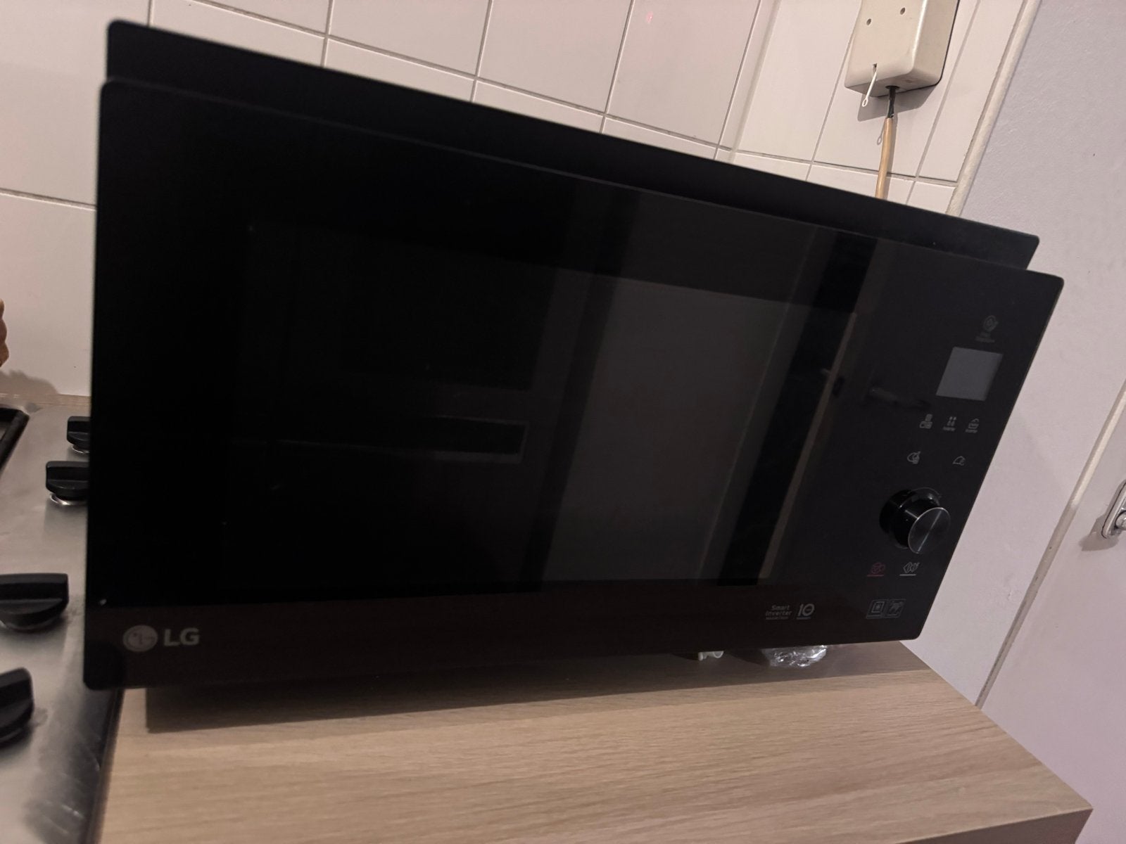 LG Combi Magnetron - Zwart, Inverter Technologie, Combimagnetron, Gebruikt, Grill, Ophalen of Verzenden