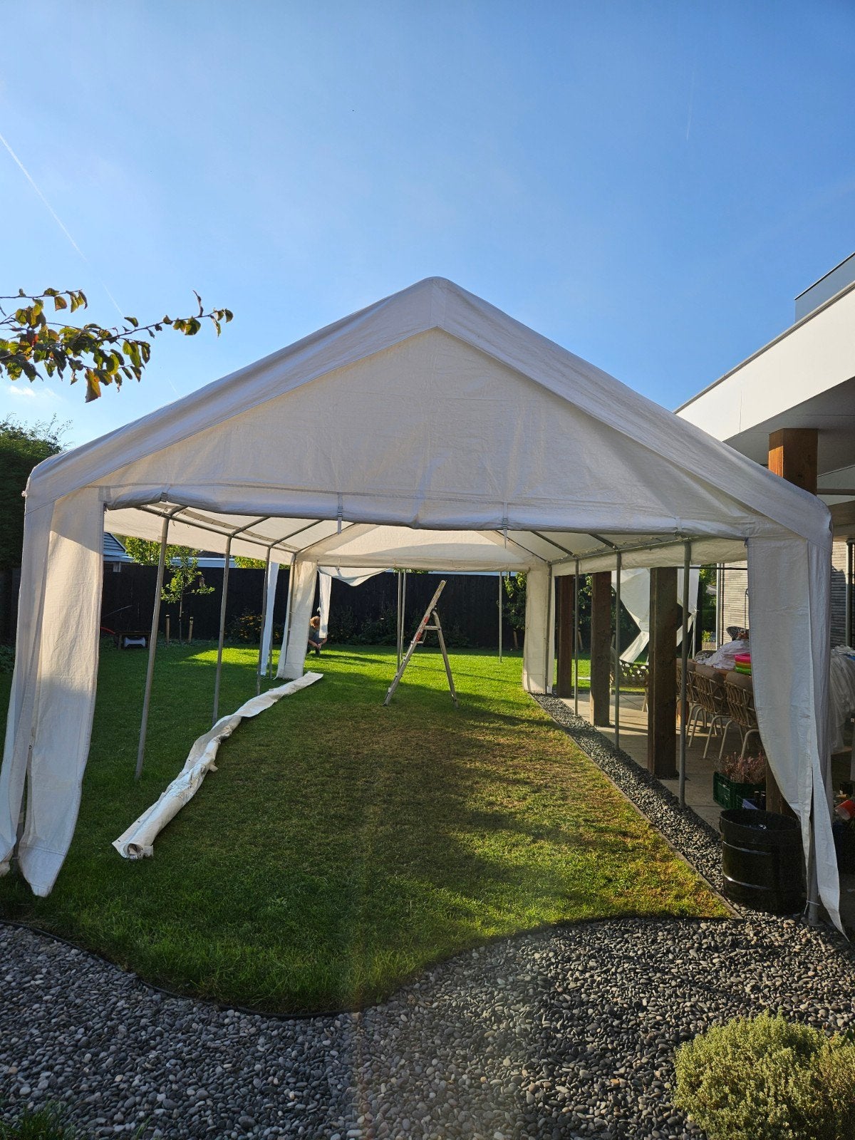 Partytent 4x8m met zijwanden (gebruikt) + optioneel 4x4m, Ophalen, Gebruikt