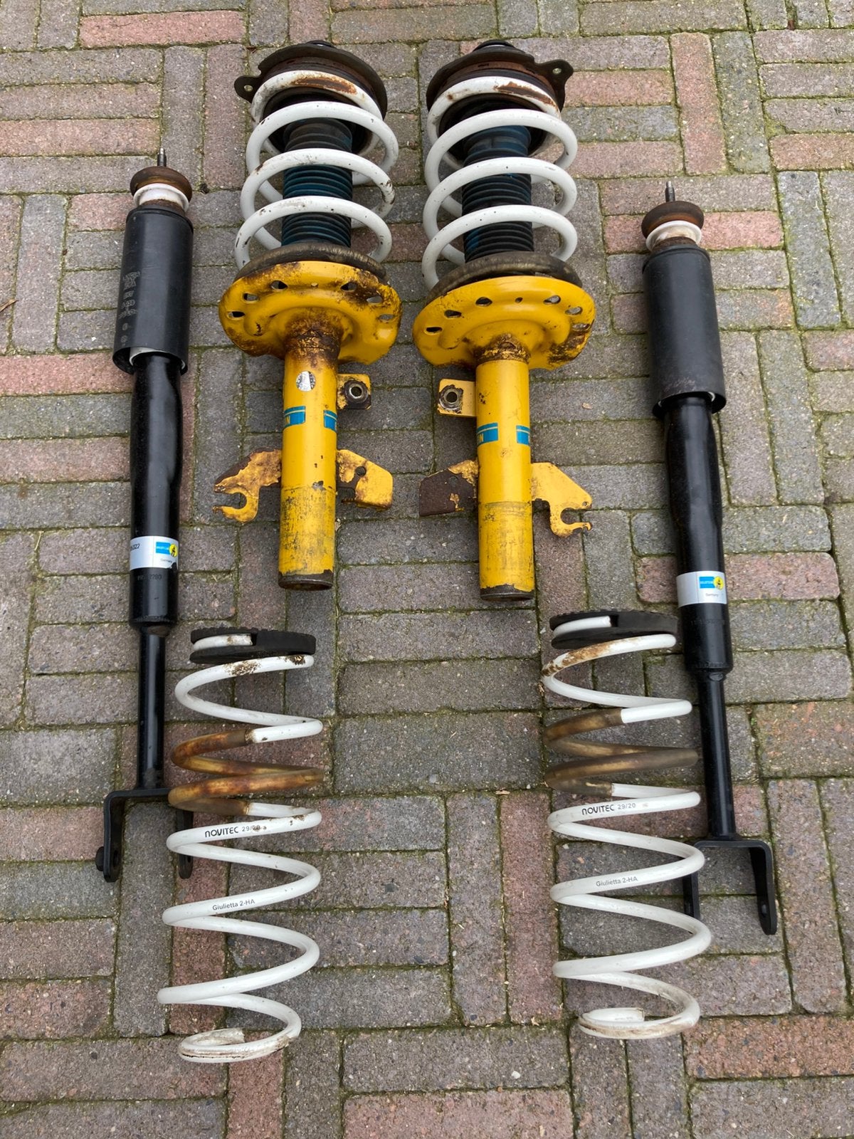 Alfa Romeo giulietta Bilstein Novitec, Ophalen of Verzenden, Alfa Romeo