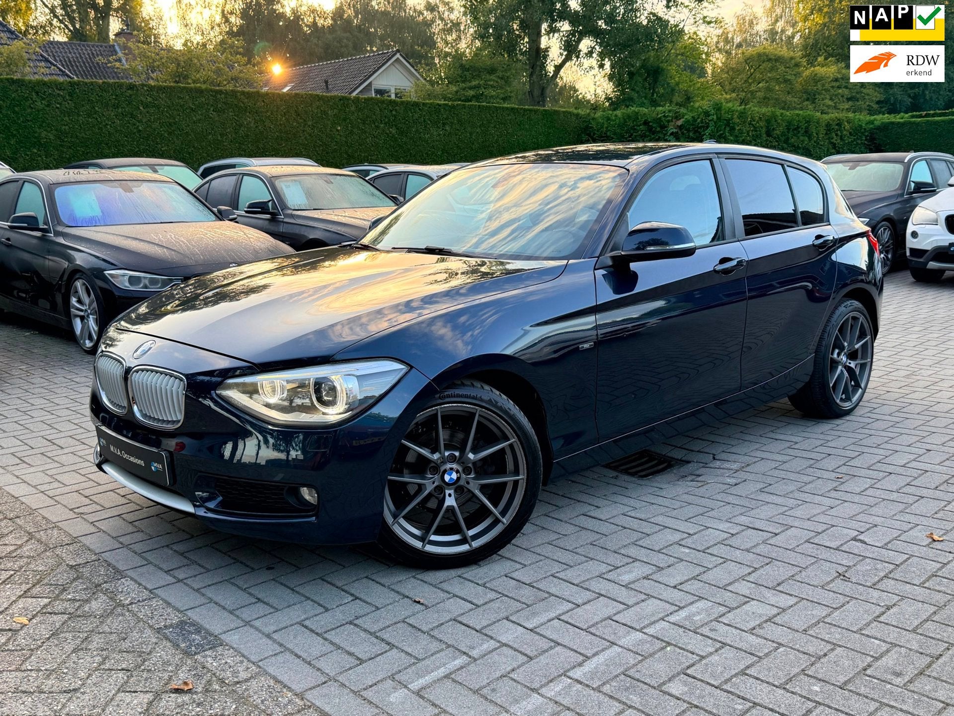 BMW 1-serie 116i Business Urban|Nieuwe Ketting + Klepseals|H, 1-Serie, Euro 5, Gebruikt, Zwart
