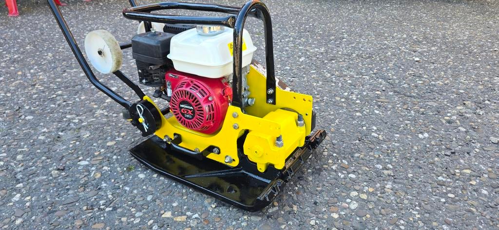 TE HUUR  trilplaat VERHUUR, Ophalen of Verzenden