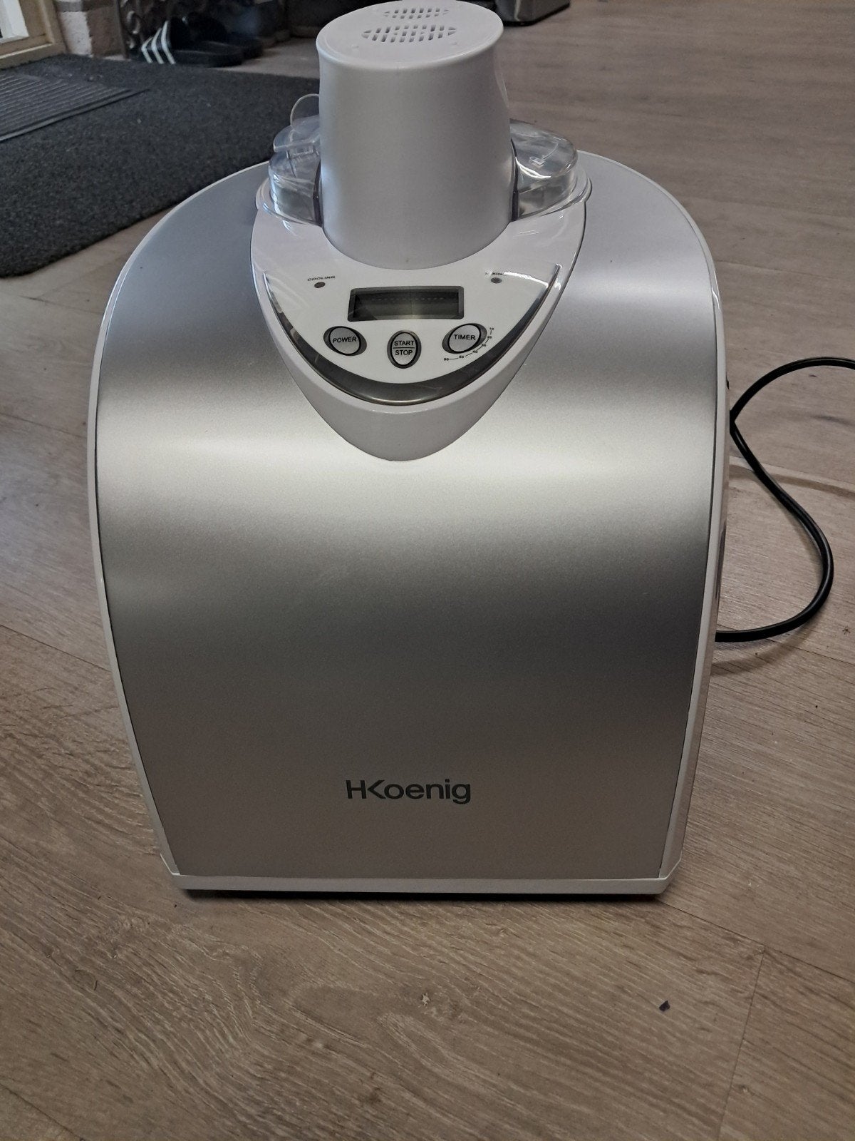 HKoenig HF180 IJsmachine - Zelfvriezend, Ophalen of Verzenden, Zo goed als nieuw