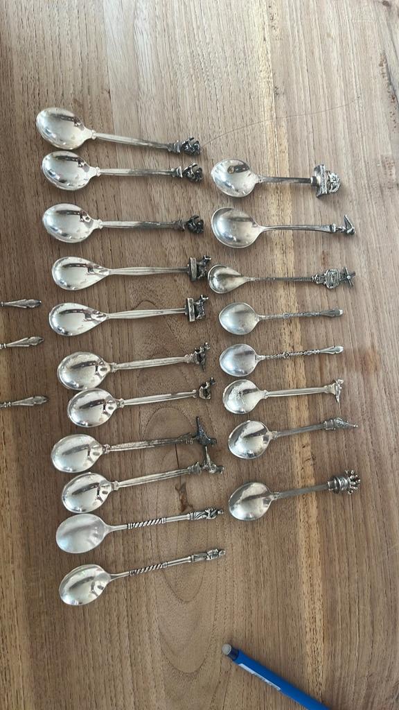 22 lepels begin 1900  en 60-70er jaren, Ophalen of Verzenden