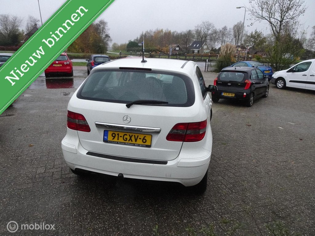Mercedes B-klasse 170 Business Class, Auto's, Voorwielaandrijving, Gebruikt, Zwart, 4 cilinders