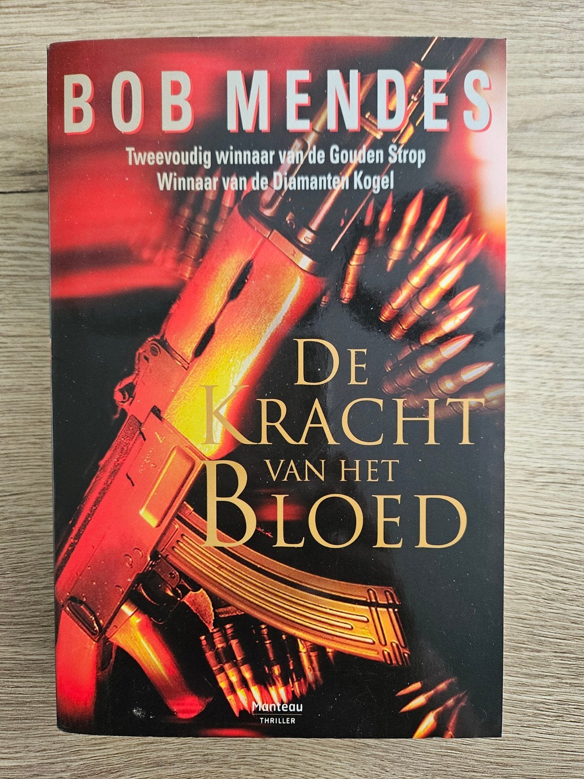 Bob Mendes - De kracht van het bloed, Gelezen, Ophalen of Verzenden, Bob Mendes