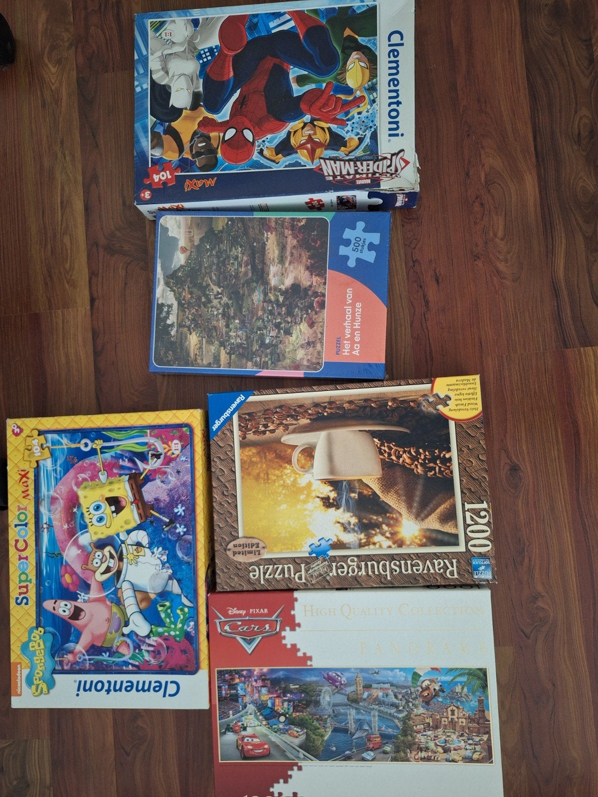 Diverse puzzels: Spiderman, Spongebob, Cars en meer!, Ophalen, 500 t/m 1500 stukjes, Gebruikt, Legpuzzel