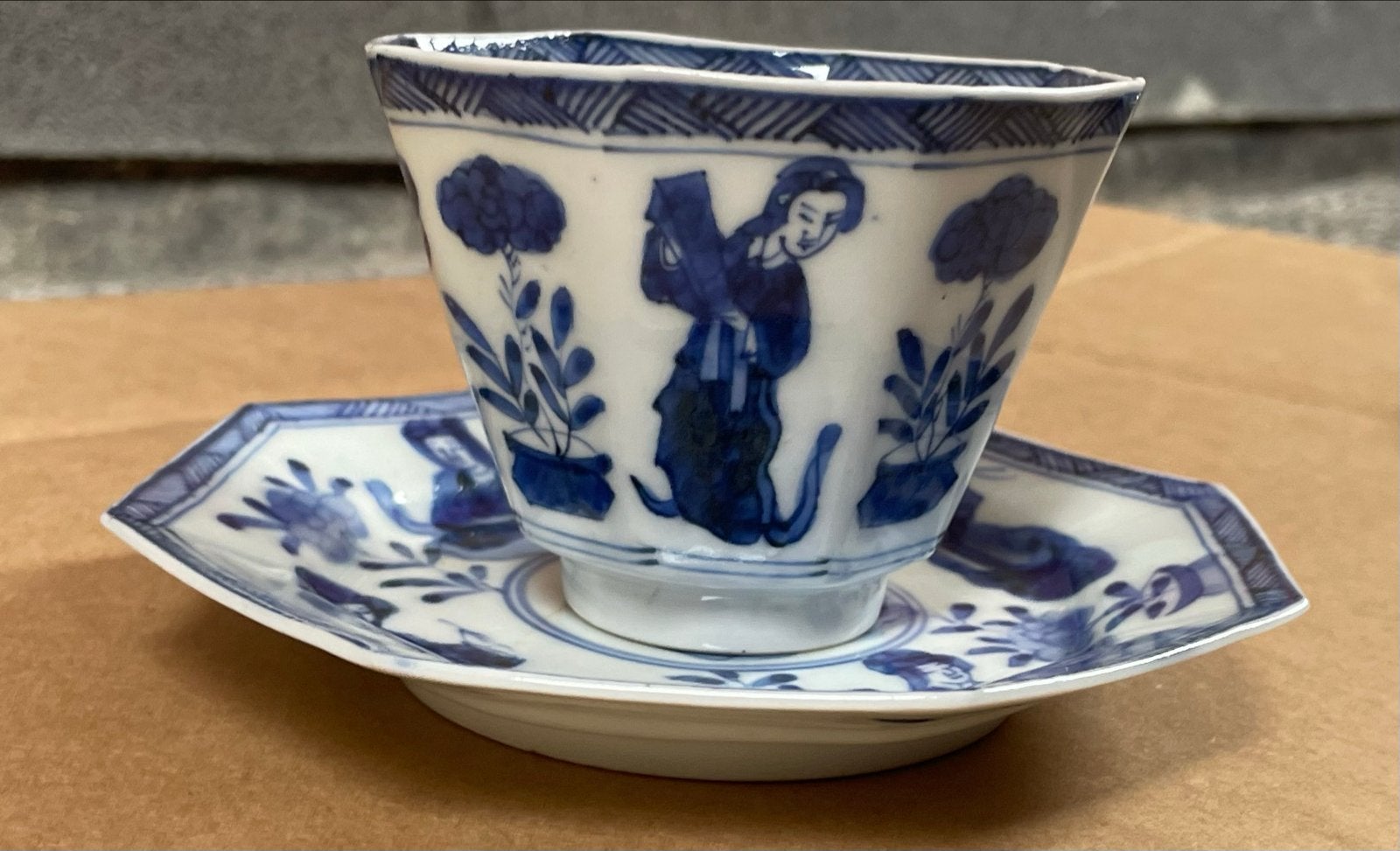 Zeldzame 19e-eeuwse Japanse Arita kop en schotel, Zoshuntei, Antiek en Kunst, Antiek | Porselein, Ophalen of Verzenden