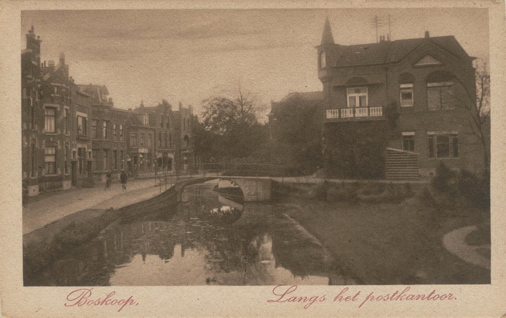 Boskoop Langs het postkantoor    2, Verzenden, 1920 tot 1940, Ongelopen, Zuid-Holland