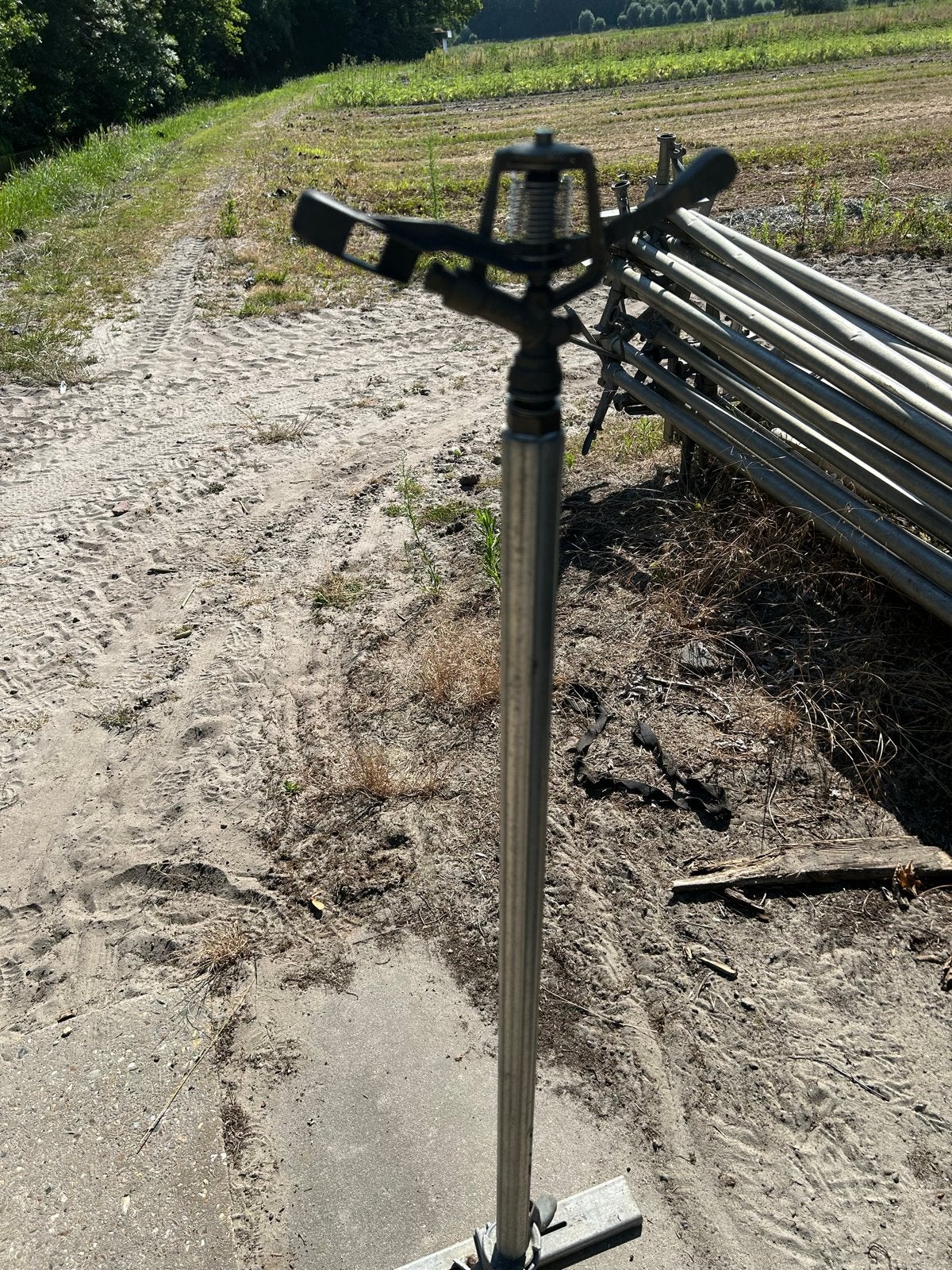 Sproeier met standaarden en buizen, Ophalen, Gebruikt, Kanonsproeier