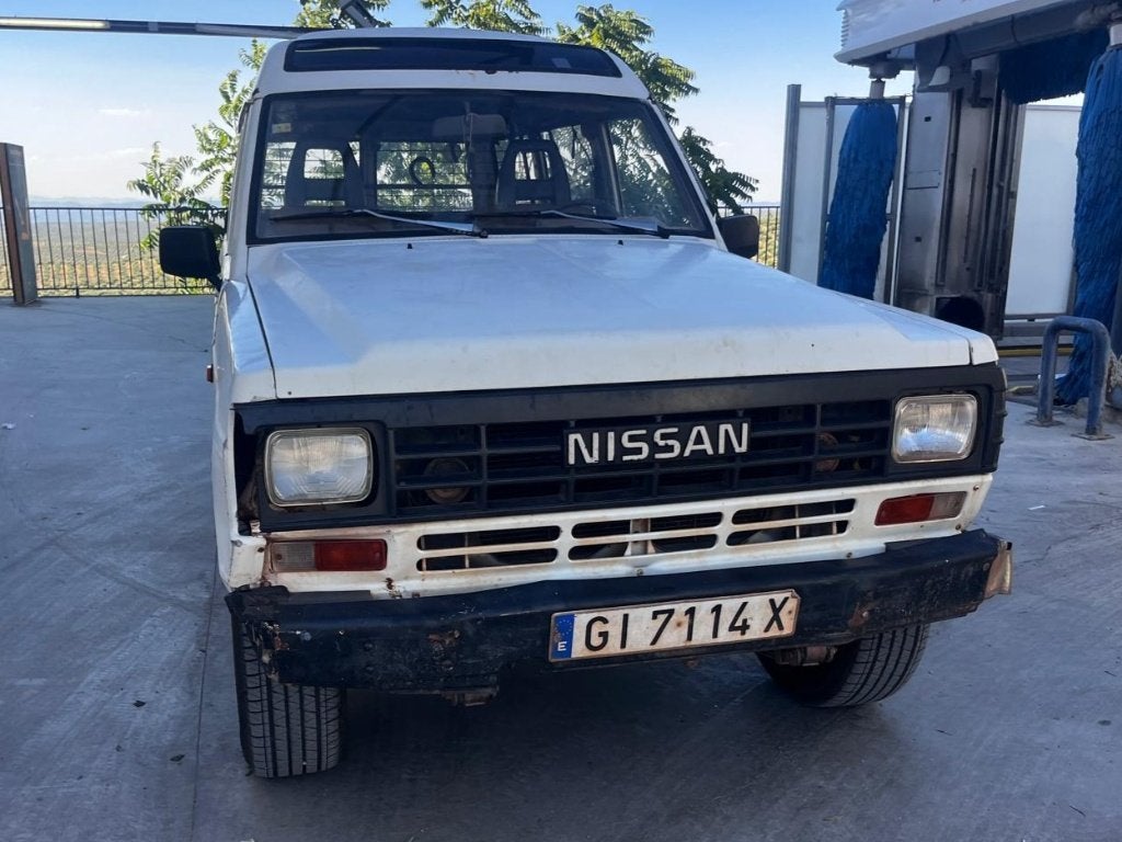 Nissan Patrol 2.8D, 4 deurs,9 zits, bj 1986,apk ok, OLDTIMER, Auto's, Stof, Beige, Wit, Bedrijf
