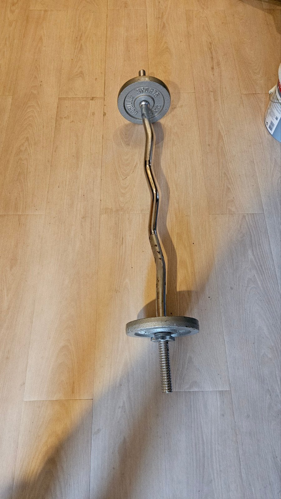 EZ Curl Stang met 2x 5kg Halterschijven, Sport en Fitness, Ophalen, Gebruikt, Armen, Halterset