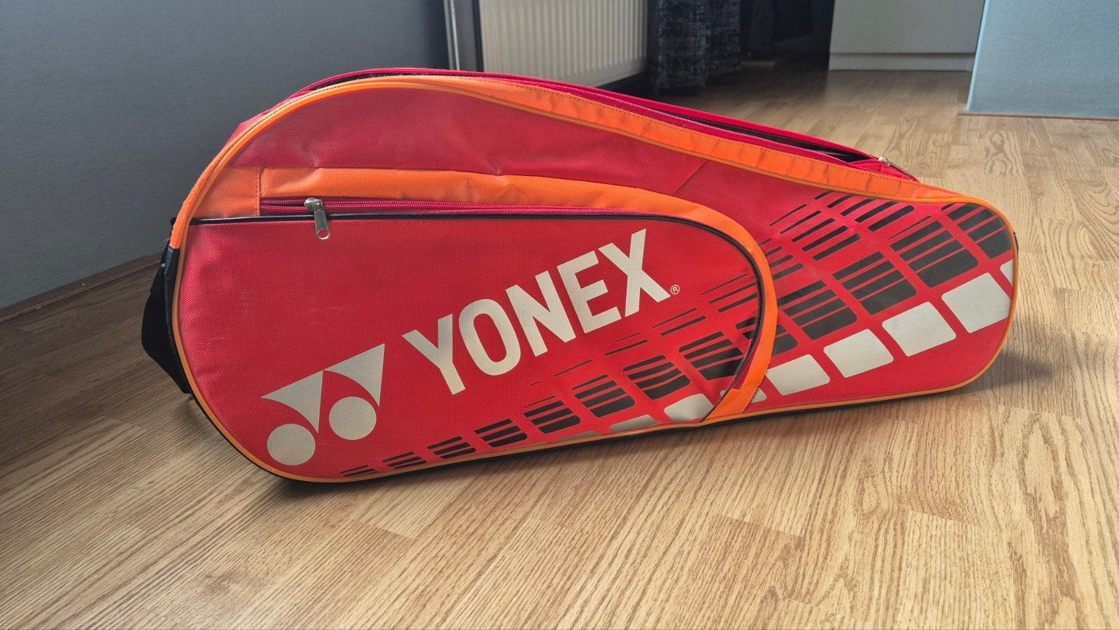 Yonex Tennistas/ badmintontas met 3 vakken, Zo goed als nieuw, Tas, Ophalen, L2
