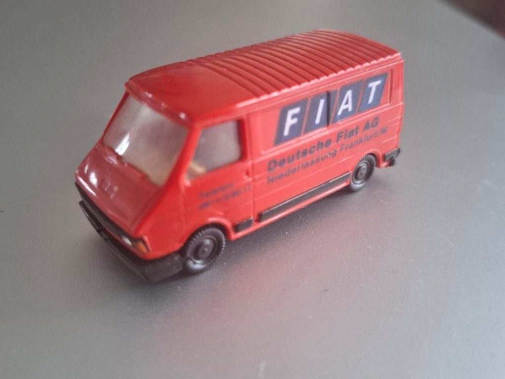 1:87 Fiat 242 Praline € 2,42, Verzenden, Zo goed als nieuw, Auto, Overige merken