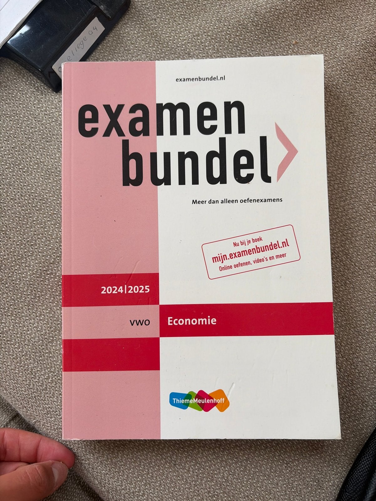 Examenbundel VWO Economie 2024/2025, Ophalen of Verzenden, Gamma, Zo goed als nieuw, WO