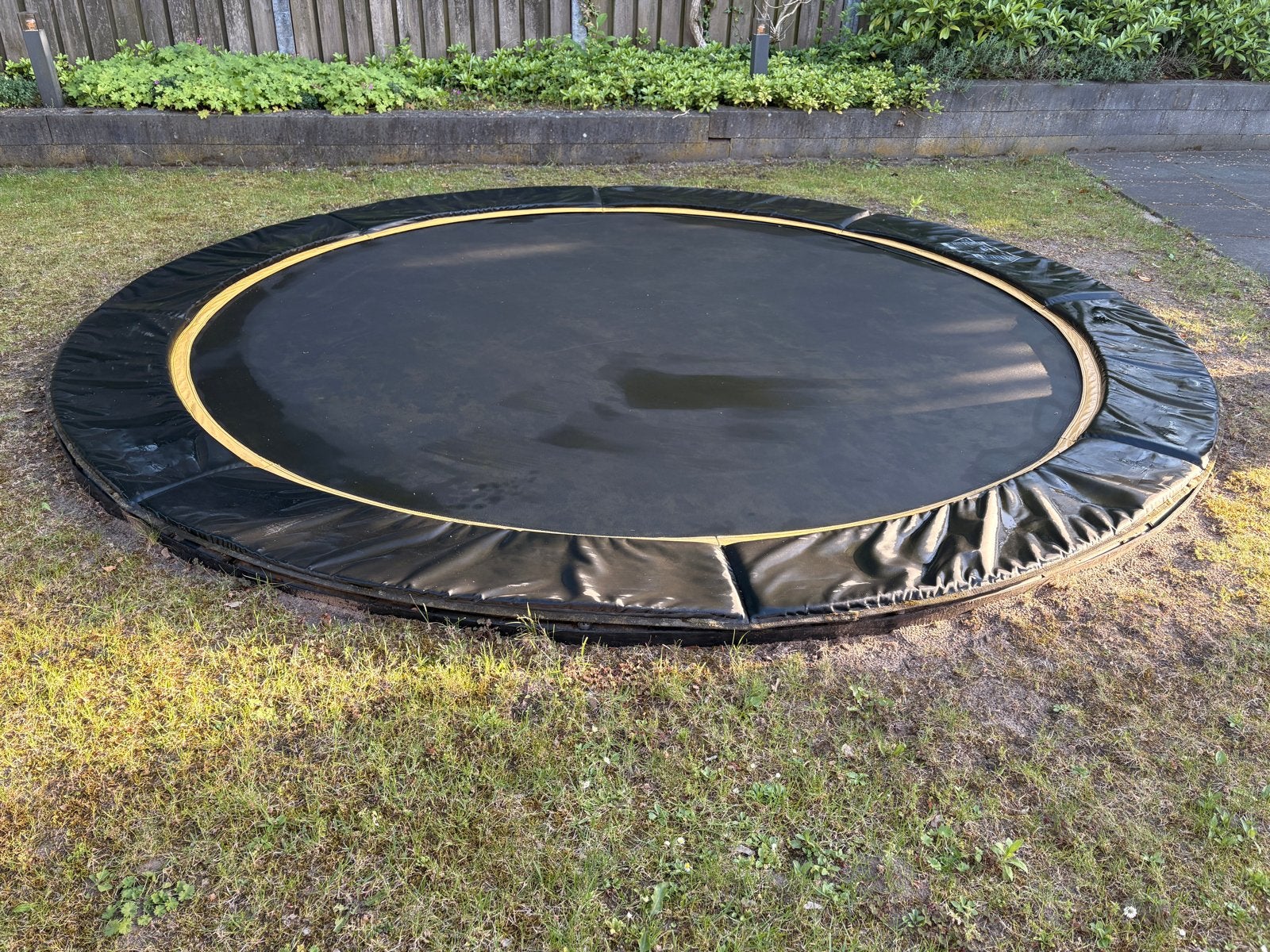 Magic Circle Pro Inground Trampoline, Ophalen, Gebruikt