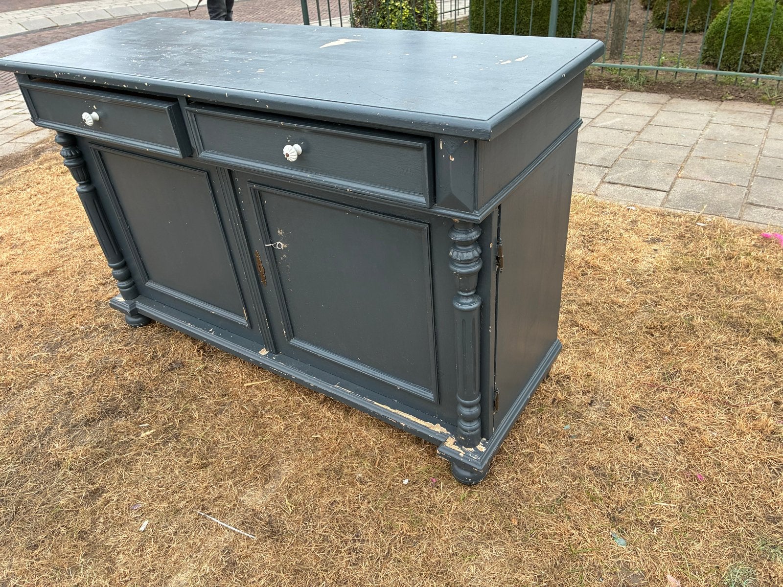 Dressoir met los rechter deurtje - opknapper, Ophalen, Gebruikt, 100 tot 150 cm, Met lade(s)