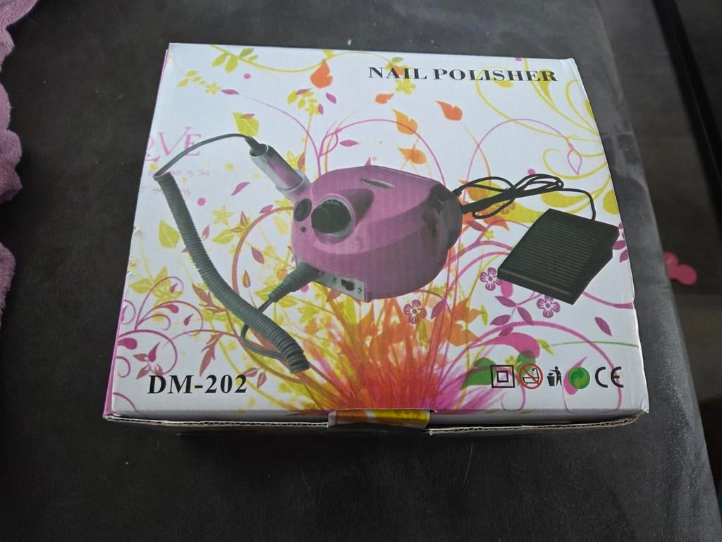 Nieuwe nail polisher/nagel frees, Ophalen of Verzenden, Nieuw, Haarverzorging