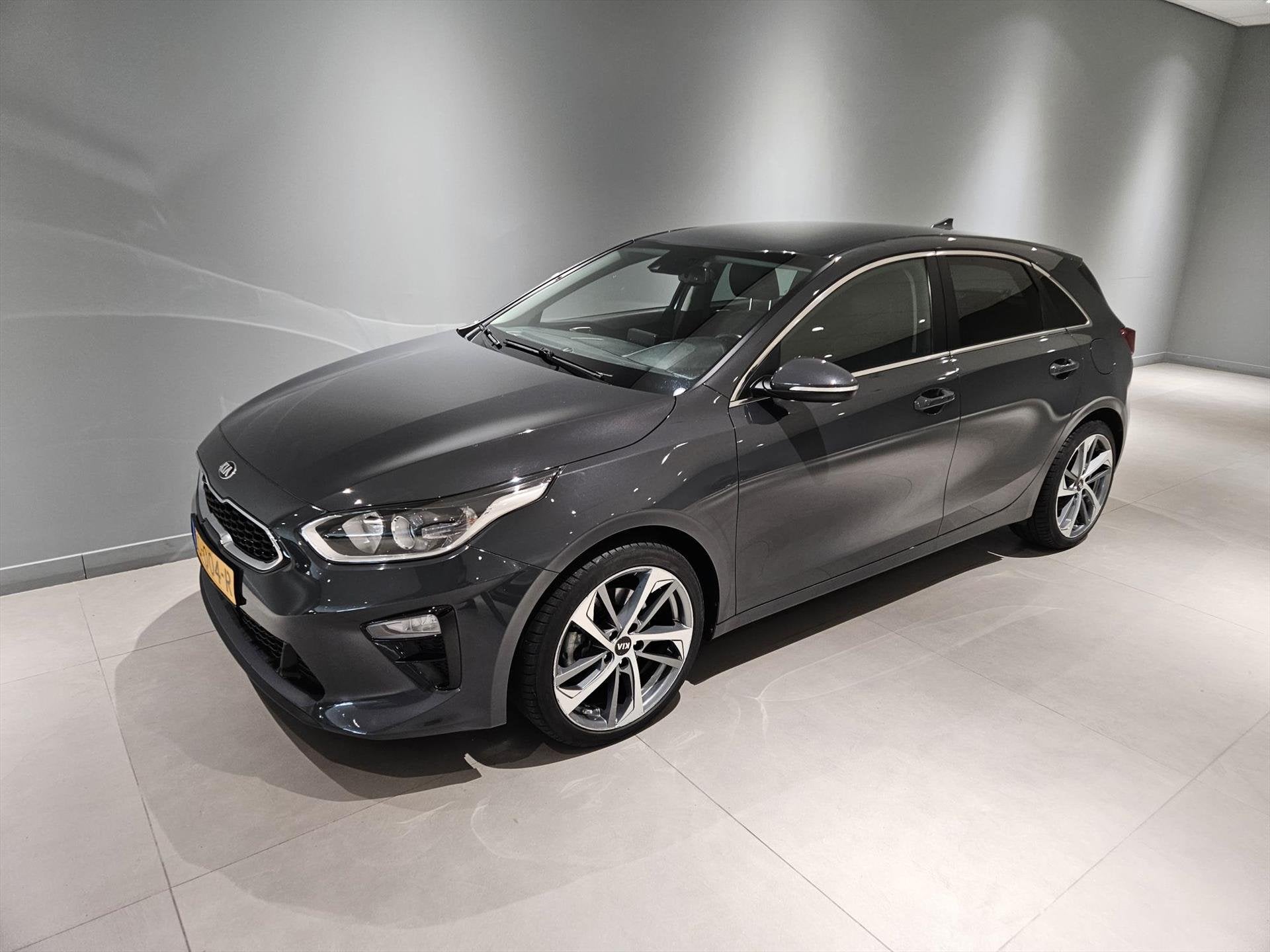 KIA Ceed 1.0 T-GDi 120pk DynamicPlusLine Navi/ Clima/ Cruise, Auto's, Voorwielaandrijving, 12 maanden, Gebruikt, Lichtsensor