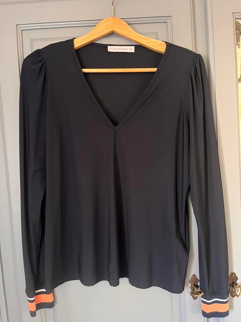 Zgan donker blauwe Studio Anneloes blouse maat S, Ophalen of Verzenden, Zo goed als nieuw, Maat 38/40 (M), Blauw