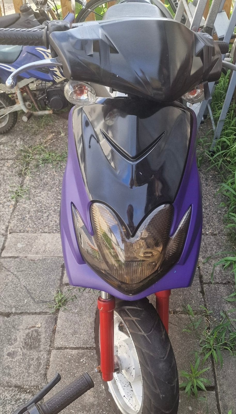 Scooter - Start soms met moeite, diverse onderdelen vervange, Ophalen of Verzenden, Gebruikt, Benzine