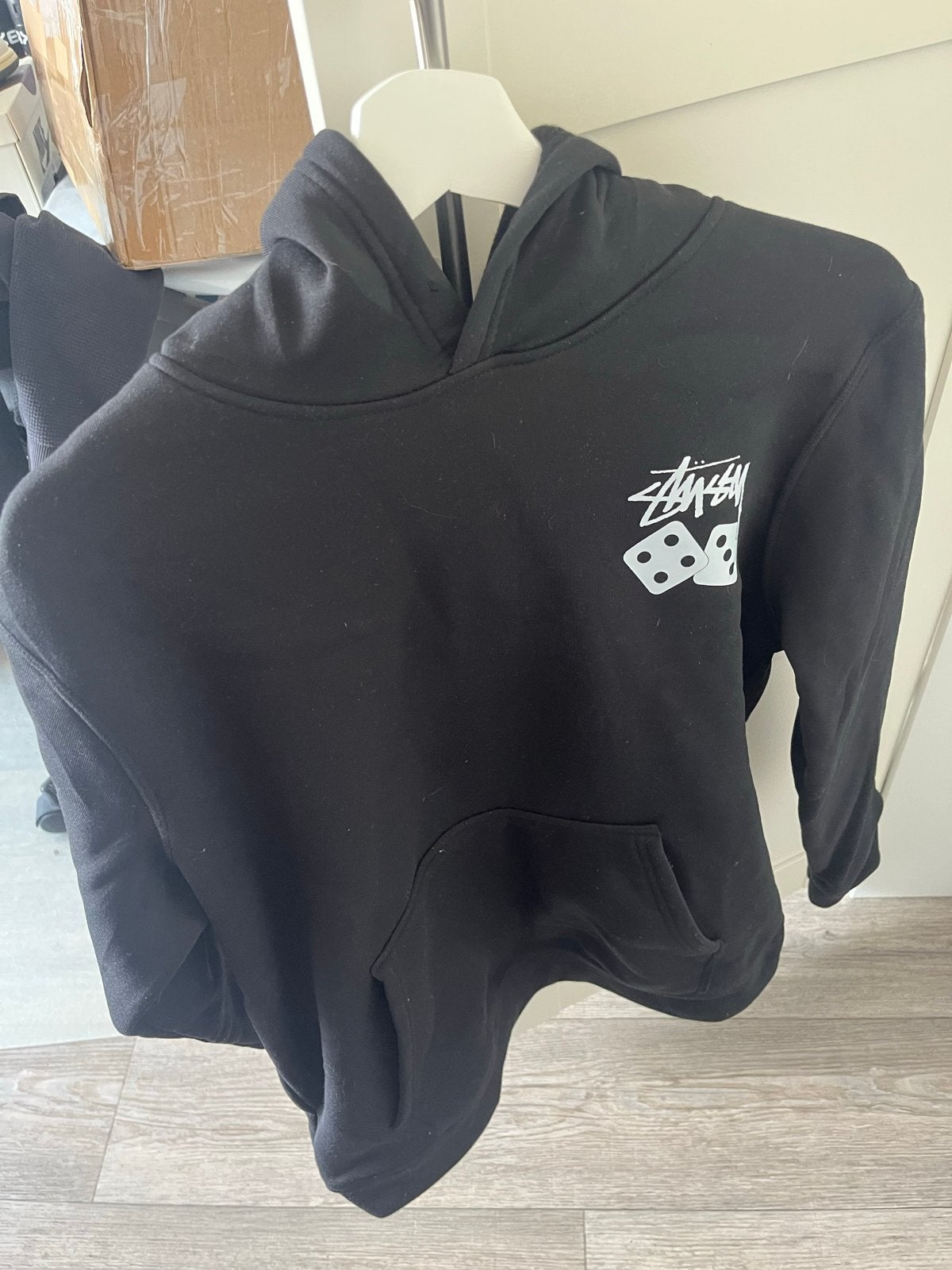 Stussy Dice Hoodie Zwart - Maat M - Nieuw, Kleding | Heren, Ophalen of Verzenden, Nieuw, Maat 48/50 (M), Zwart