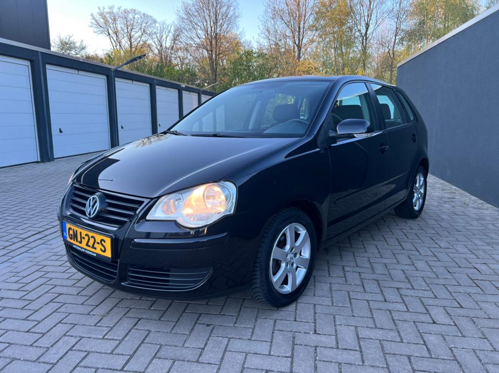 Volkswagen Polo GOAL 1.4 16V Cruise Airco Stoelverw., Voorwielaandrijving, 74 pk, Zwart, Overige kleuren