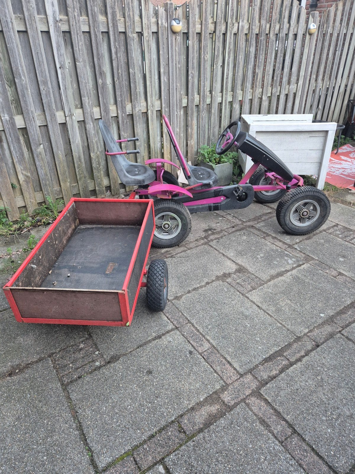 Mammoet skelter met duozit en aanhanger, Ophalen