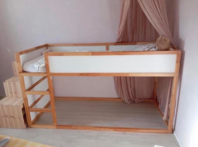 Kura bed 90 x 200 omkeerbaar, Ophalen, Zo goed als nieuw, 180 cm of meer, 85 tot 100 cm
