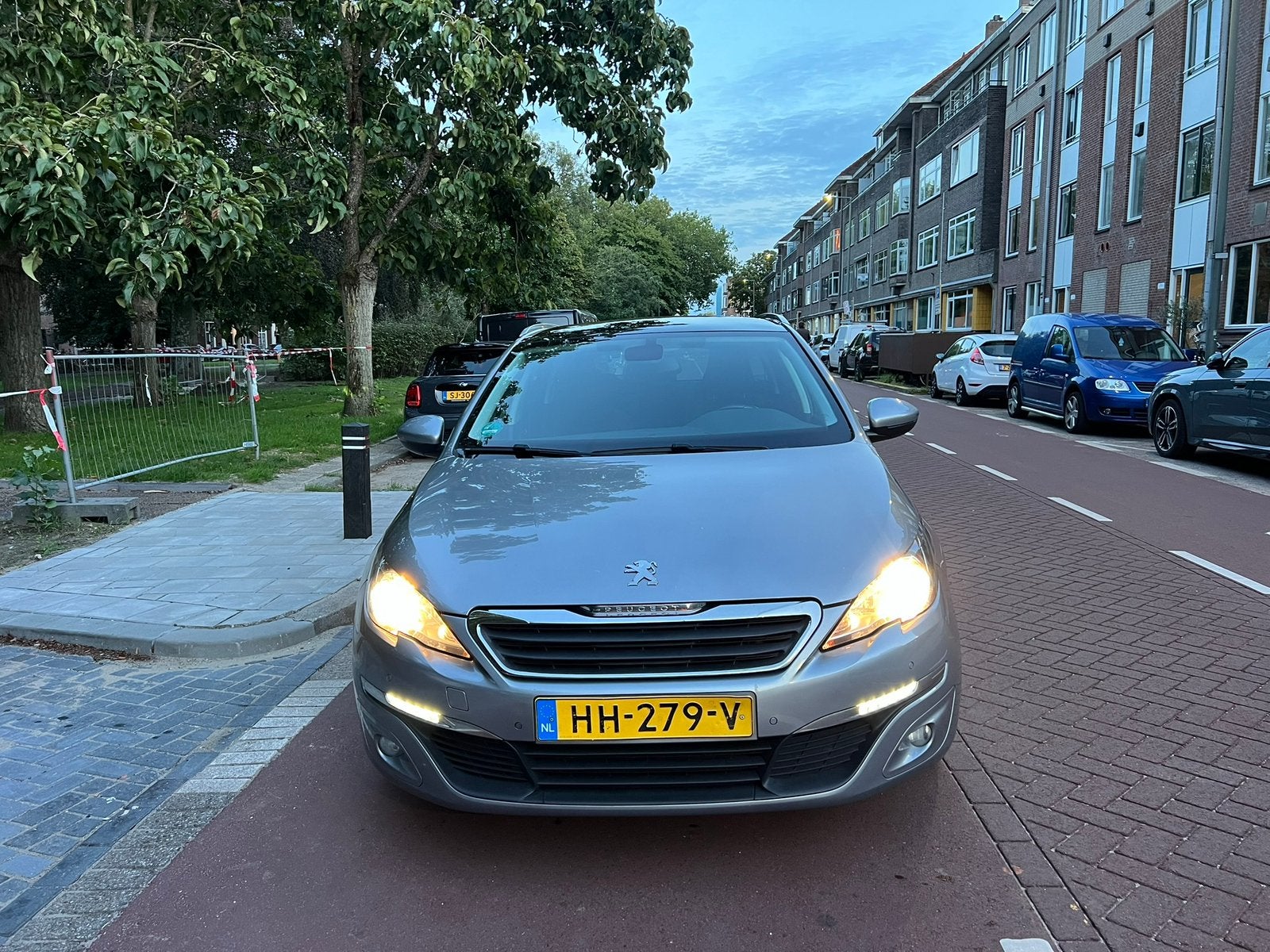 Peugeot 308 SW 1.6 BlueHDI panorama, Ophalen