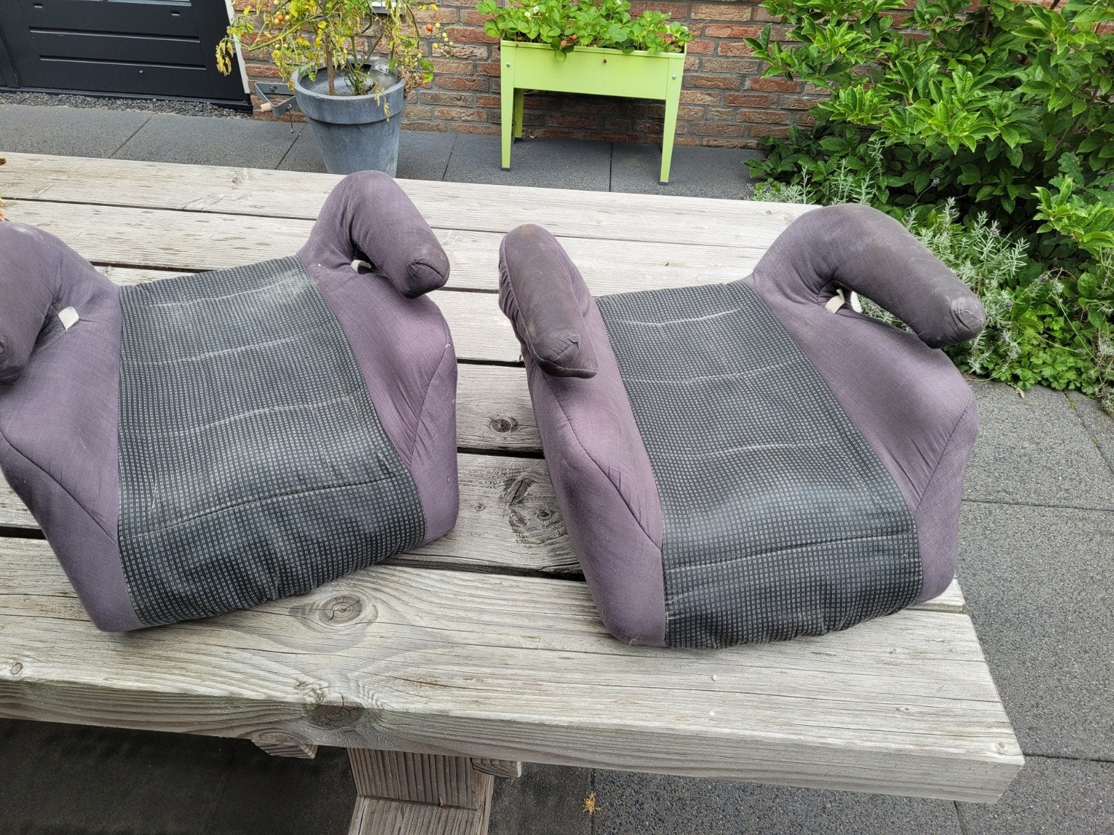 Twee gebruikte autostoelverhogers, 15 t/m 36 kg, Ophalen, Overige merken, Gebruikt