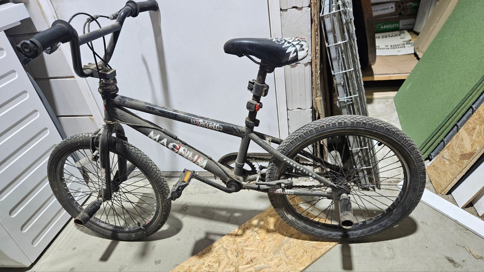 BMX Fiets Magnum - Gebruikt, 20 inch wielen, Fietsen en Brommers, Fietsen | Crossfietsen en BMX, Ophalen, Staal, Velgrem, Magnum