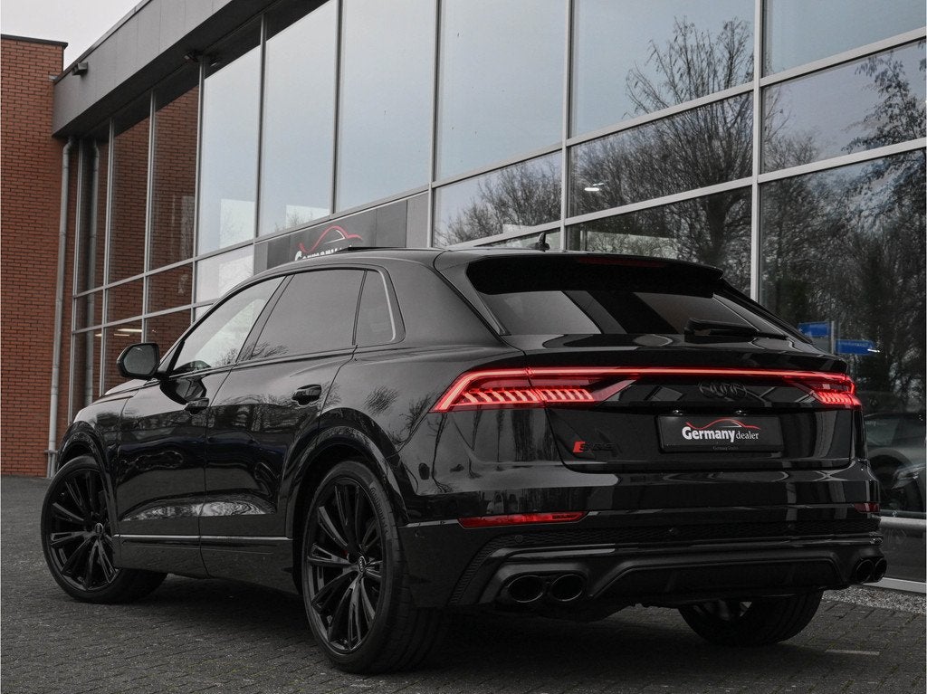 Audi SQ8 4.0TDI V8 435PK Quattro Pano 4W-best. B&O Nachtzich, Auto's, Audi, 435 pk, Gebruikt, Met garantie (alle), Zwart