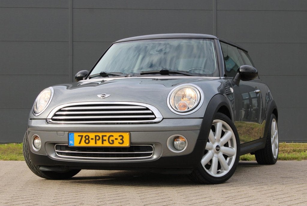 Mini Mini 1.6 Cooper Chili Airco CruiseControl, Auto's, Mini, Voorwielaandrijving, Stof, Zwart, 4 cilinders